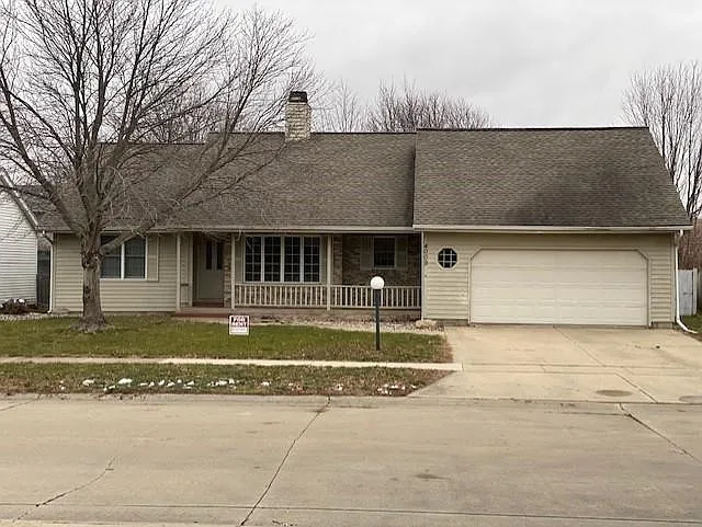 3 bed, 1600 sqft, $2,000 — Photo 1