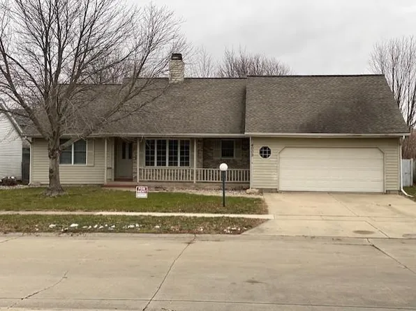 4009 Danbury Dr, Champaign, IL 61822