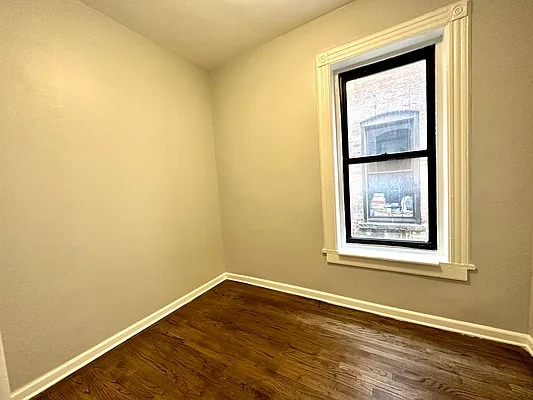 Rented by Corcoran | media 15