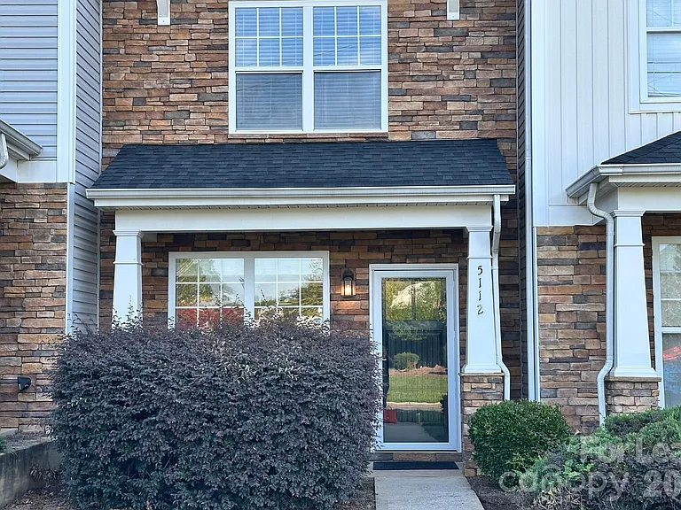 5112 Prosperity Church Rd — Photo 2