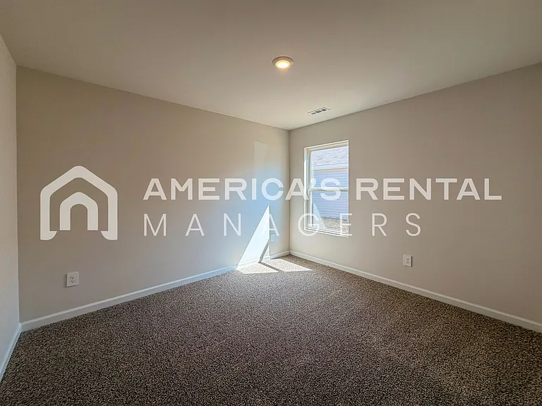 9945 Sequoyah Cove Dr SE — Photo 13
