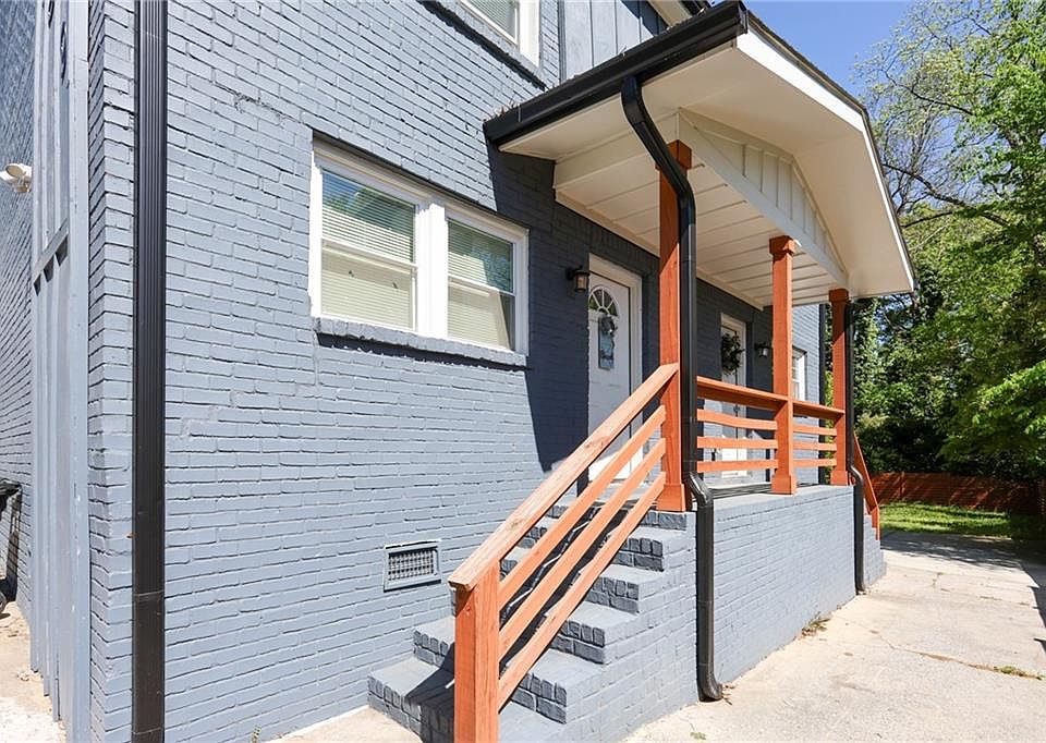 1st image of 1809 Vesta Ave