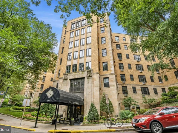 2032 Belmont Rd NW APT 405, Washington, DC 20009