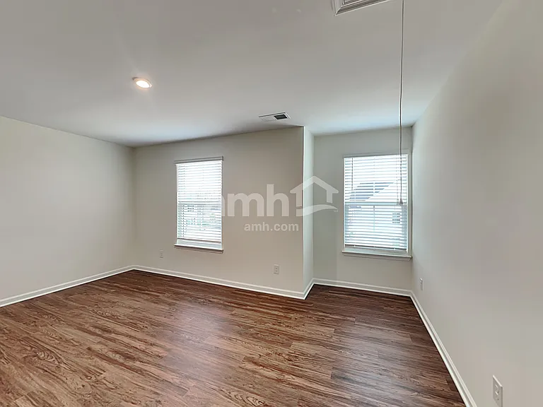 612 Hamilton Park Dr — Photo 18