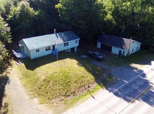 1068 Fairbanks Rd, Farmington, ME 04938