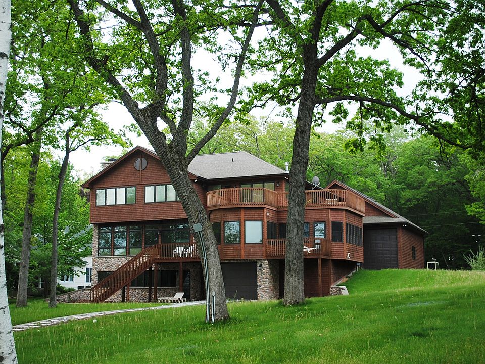 1st image of W1554 Sandstone Avenue