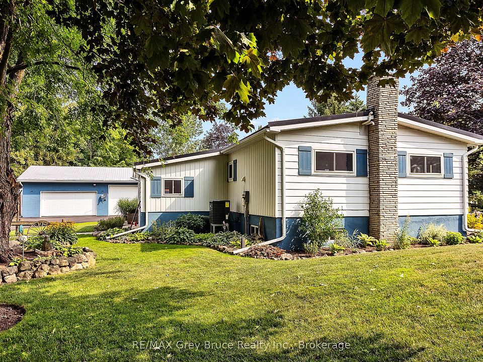1st image of 21571 Grey Ave #16