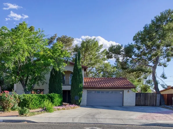 843 W Howell Ave, Ridgecrest, CA 93555