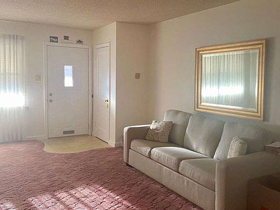 5th image of 6521 W Walnut Park Dr