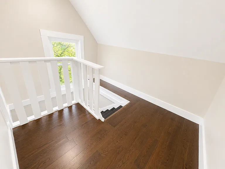 60 Mountainview Ave #3 — Photo 9