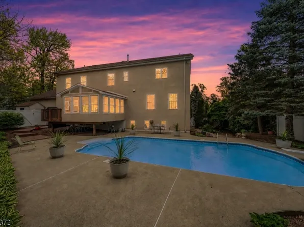 16 Lenape Trail, Montclair Twp., NJ 07043