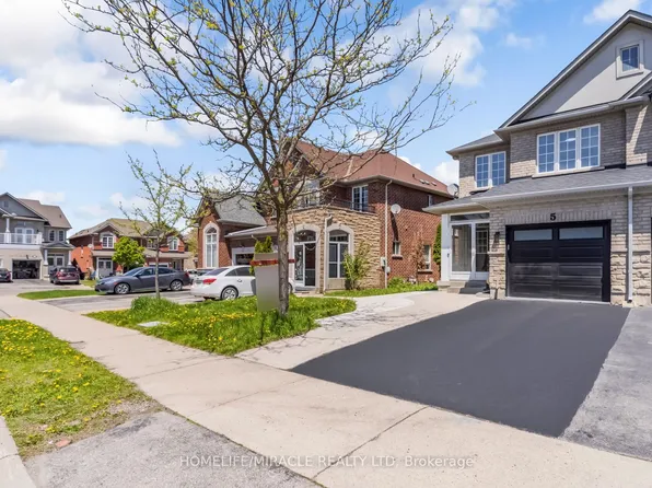 5 Cherryplum Way, Brampton, ON L6S 6J8