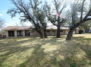 860 Farm Rd #8, Stephenville, TX 76401