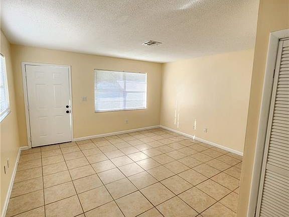 4th image of 1638 Shenandoah Ct