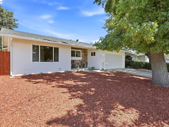 6963 Portage Rd, Dublin, CA 94568