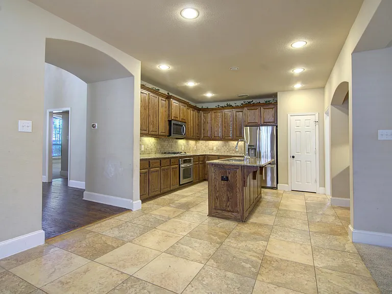 12349 Bethel Dr — Photo 10