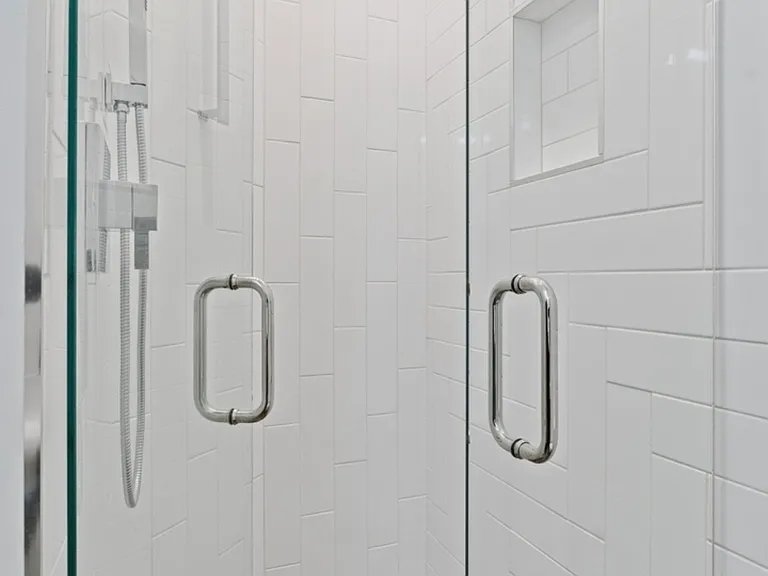 2441 W Haddon Ave #2 — Photo 14