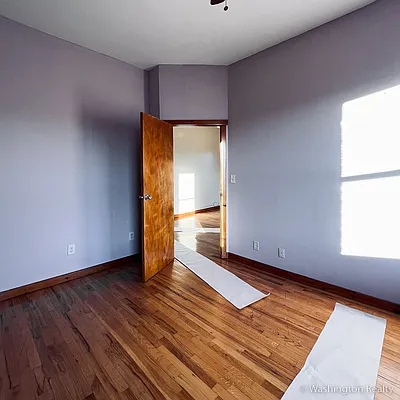 Rented by Washington Realty Corp. | media 7