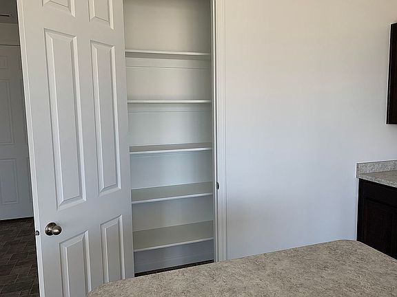 5th image of 3196 S Hawk Dr