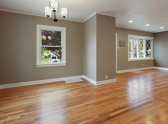 5th image of 5421 Kimball Pl