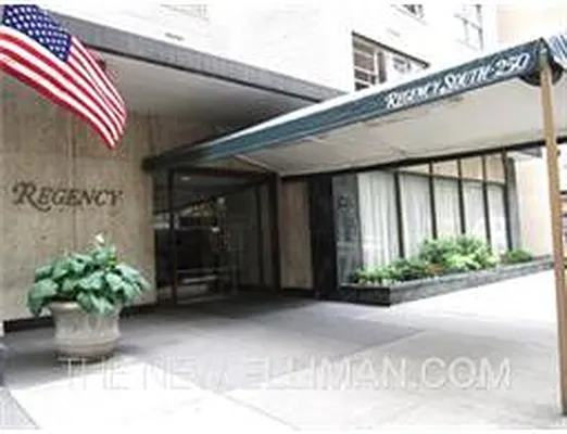 Rented by Douglas Elliman | media 7