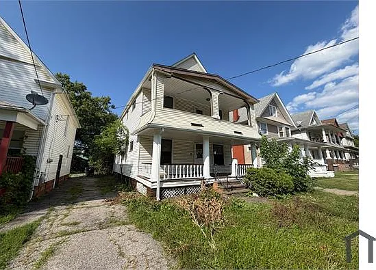 2 bed, 1054 sqft, $1,250 — Photo 1