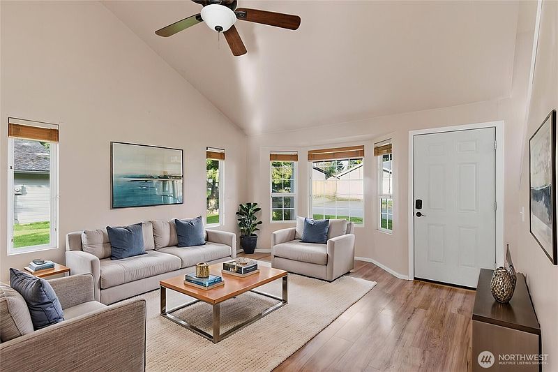 5th image of 24512 46th Avenue E