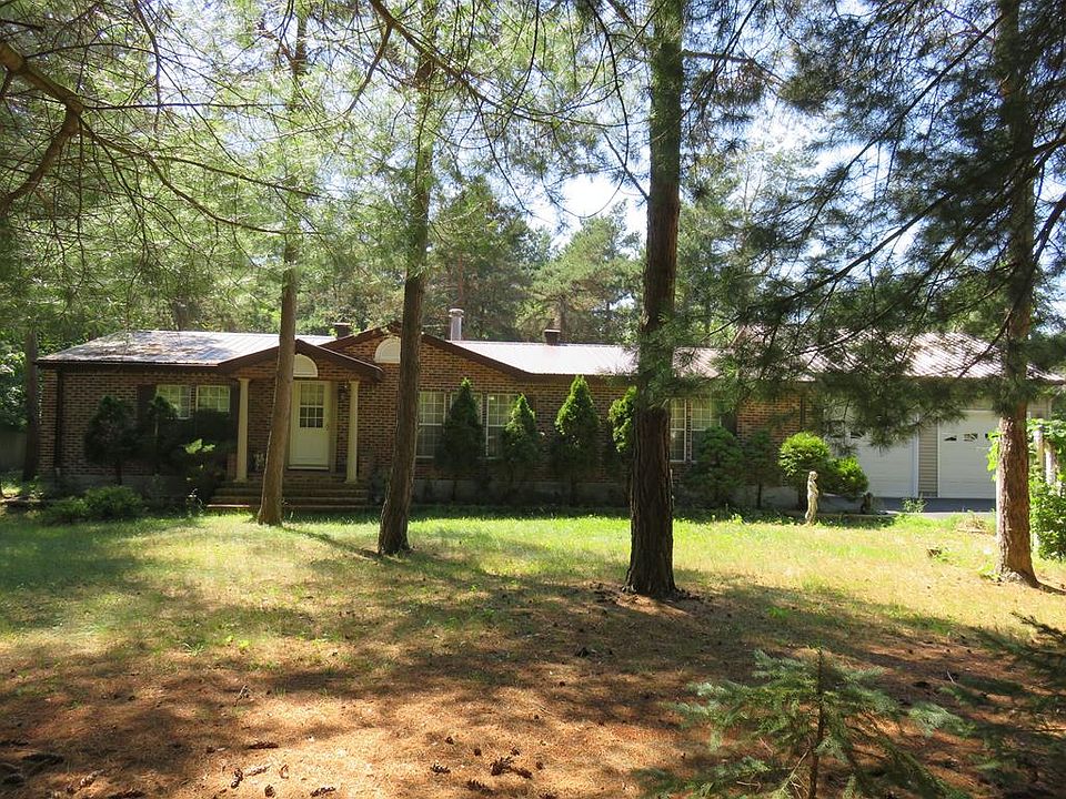 1st image of 13 Heather Dr