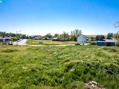 517 Elzora Loop, Milton Freewater, OR, 97862