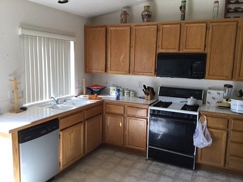 2nd image of 3146 Dolomite Ave