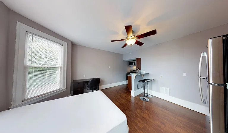 113 Comstock Ave — Photo 29