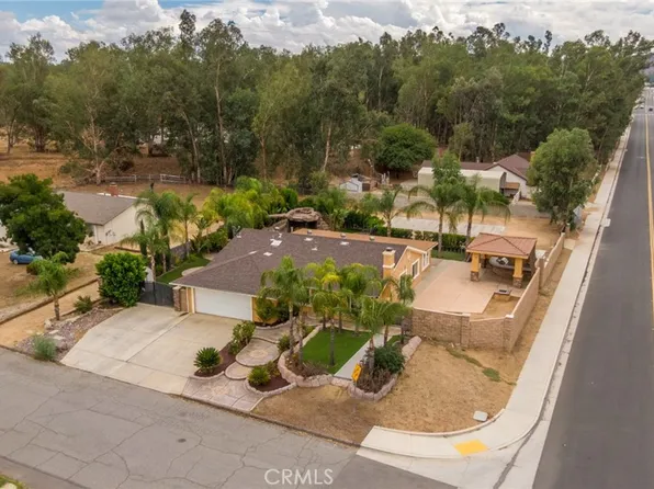 18015 Heidi Lisa Ln, Lake Elsinore, CA 92532