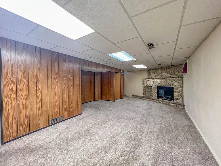 2929 Ridgecrest Dr — Photo 9