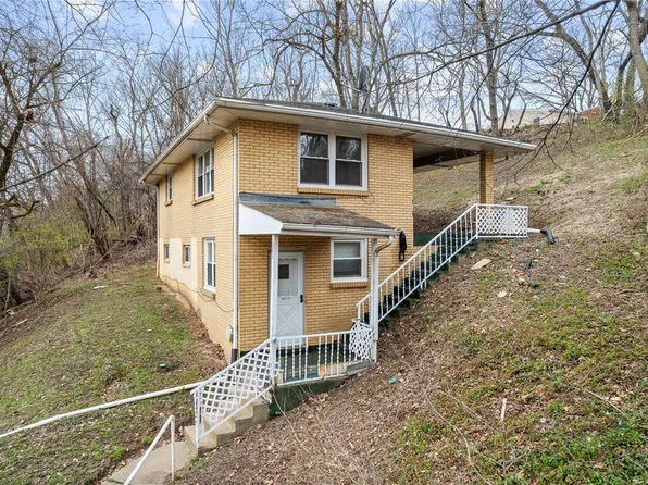 1353 Bower Hill Rd, Bridgeville, PA 15017
