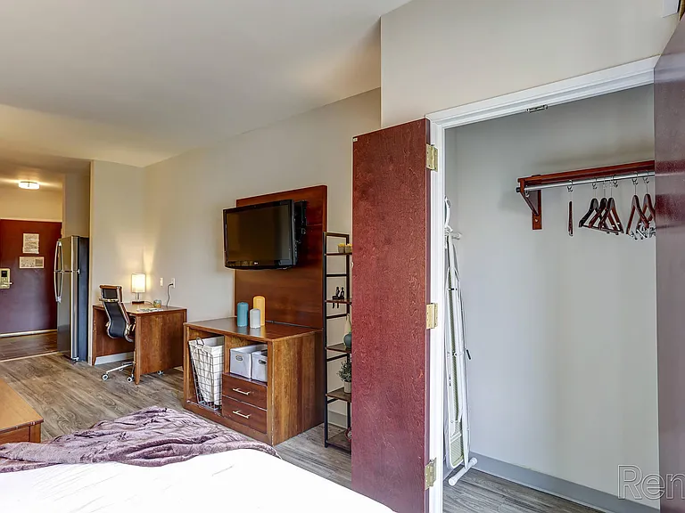 Hilltop Lofts II — Photo 50