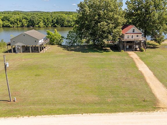 3rd image of 0 Scenic Ln Lot 11