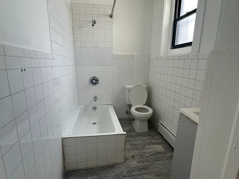 1061 Bergen St #2 — Photo 6