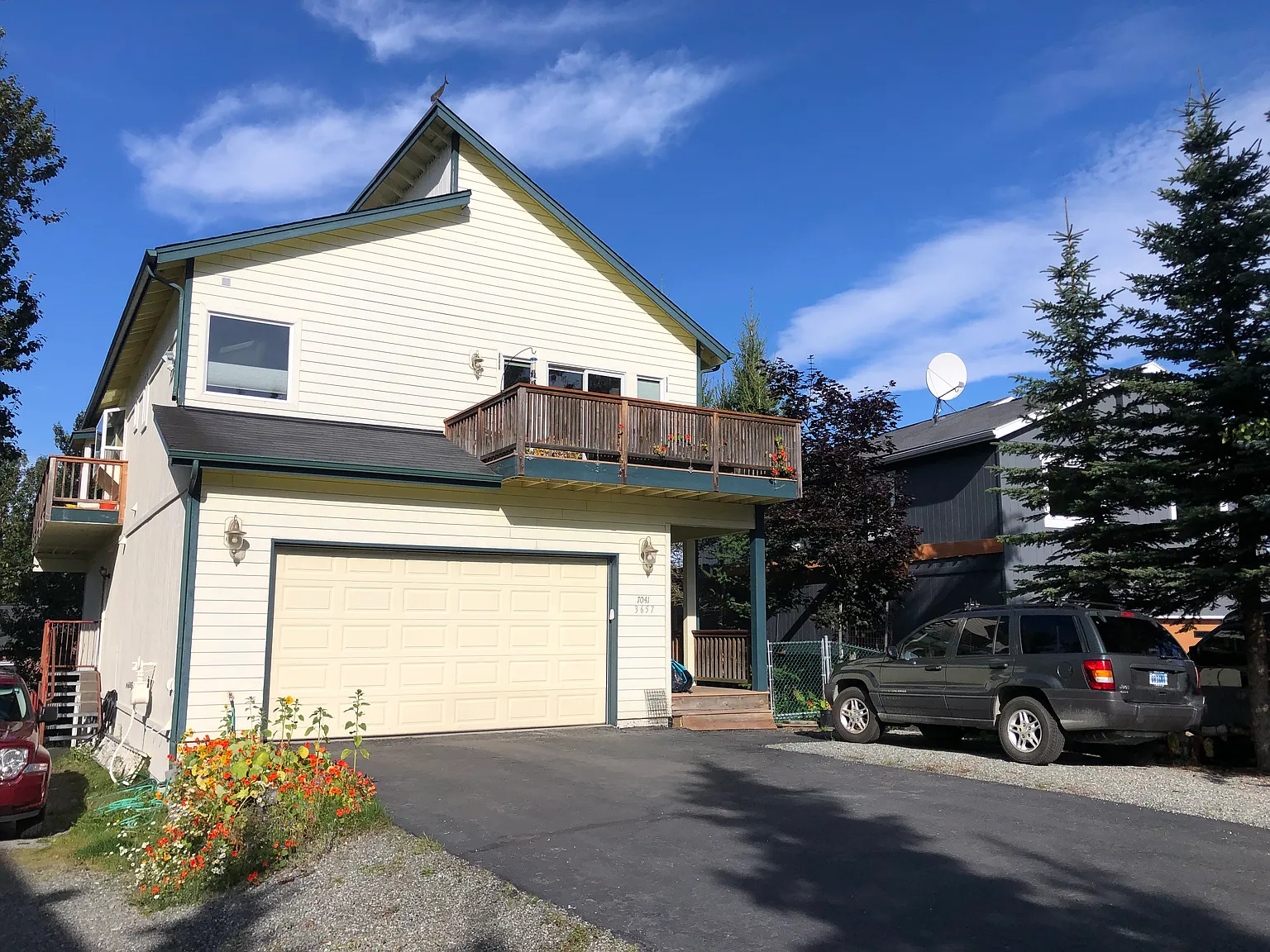 2 bed, 1800 sqft, $2,000 — Photo 1