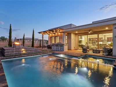 7570 Desert Rhyolite St, Las Vegas, NV, 89113