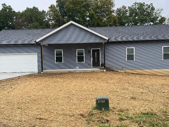 12732 E Hirth Ln, Springville, IN 47462