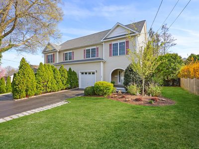 179 Sterling Street #179, Fairfield, CT, 06824