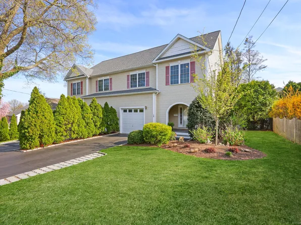179 Sterling Street #179, Fairfield, CT 06825