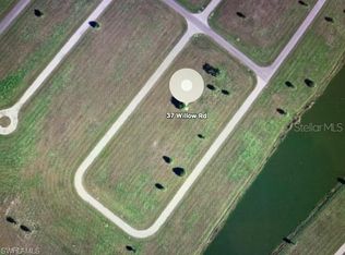 37 Willow Rd, Placida, FL 33946