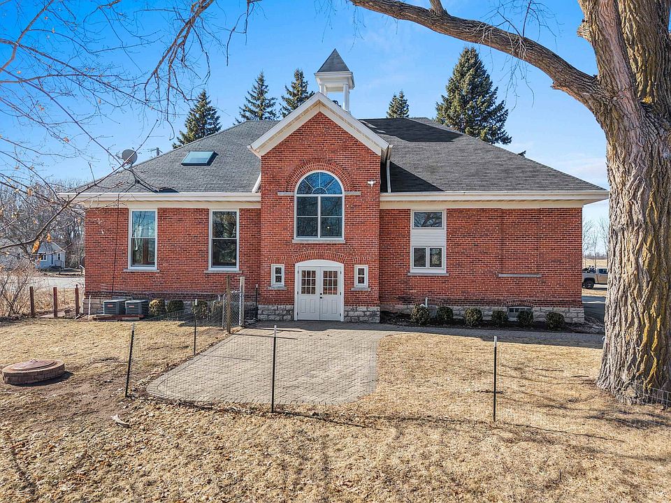 1st image of 100 N Northview Rd