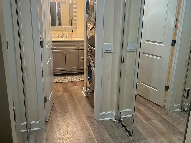 5673 Ashton Lake Dr — Photo 30