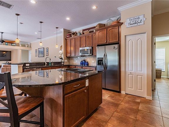 4th image of 23437 Gracewood Cir