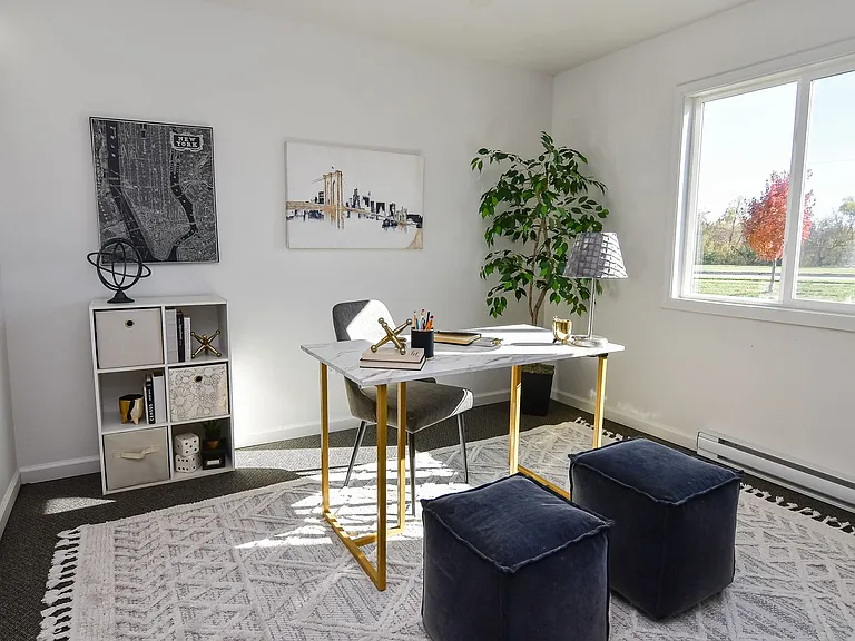 100 Deerwood Dr — Photo 10