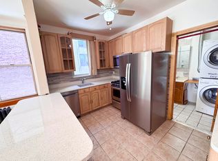 32-82 33rd St #PENTHOUSE, Astoria, NY 11106