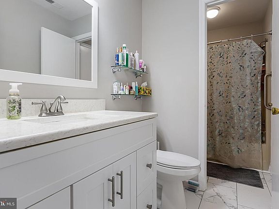 4th image of 23 W Bluebell Ln #A