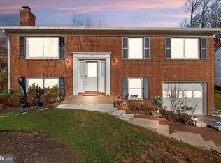 3470 Lyon Park Ct, Woodbridge, VA 22192